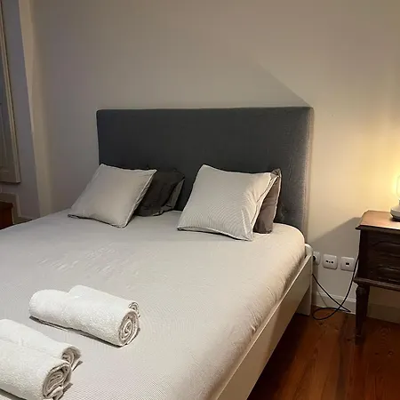 Com Varanda No Chiado Em Habitación en casa particular
