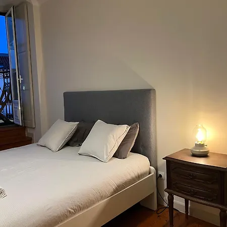 Habitación en casa particular Com Varanda No Chiado Em